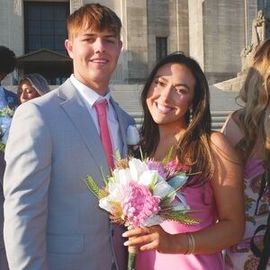 Meet your Posher, Abi